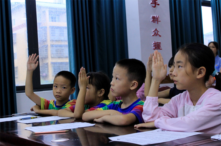 ������ȫ֮�⣬�ػ��ɳ�֮·��������ѧ�Ӵ�֪ʶ��ɳ�