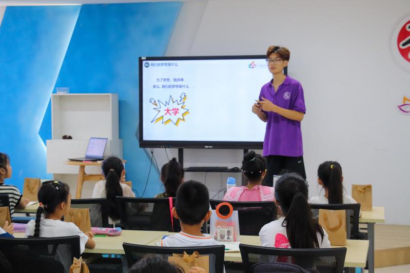 ̽��δ֪����������������һ��γ�Բ��������