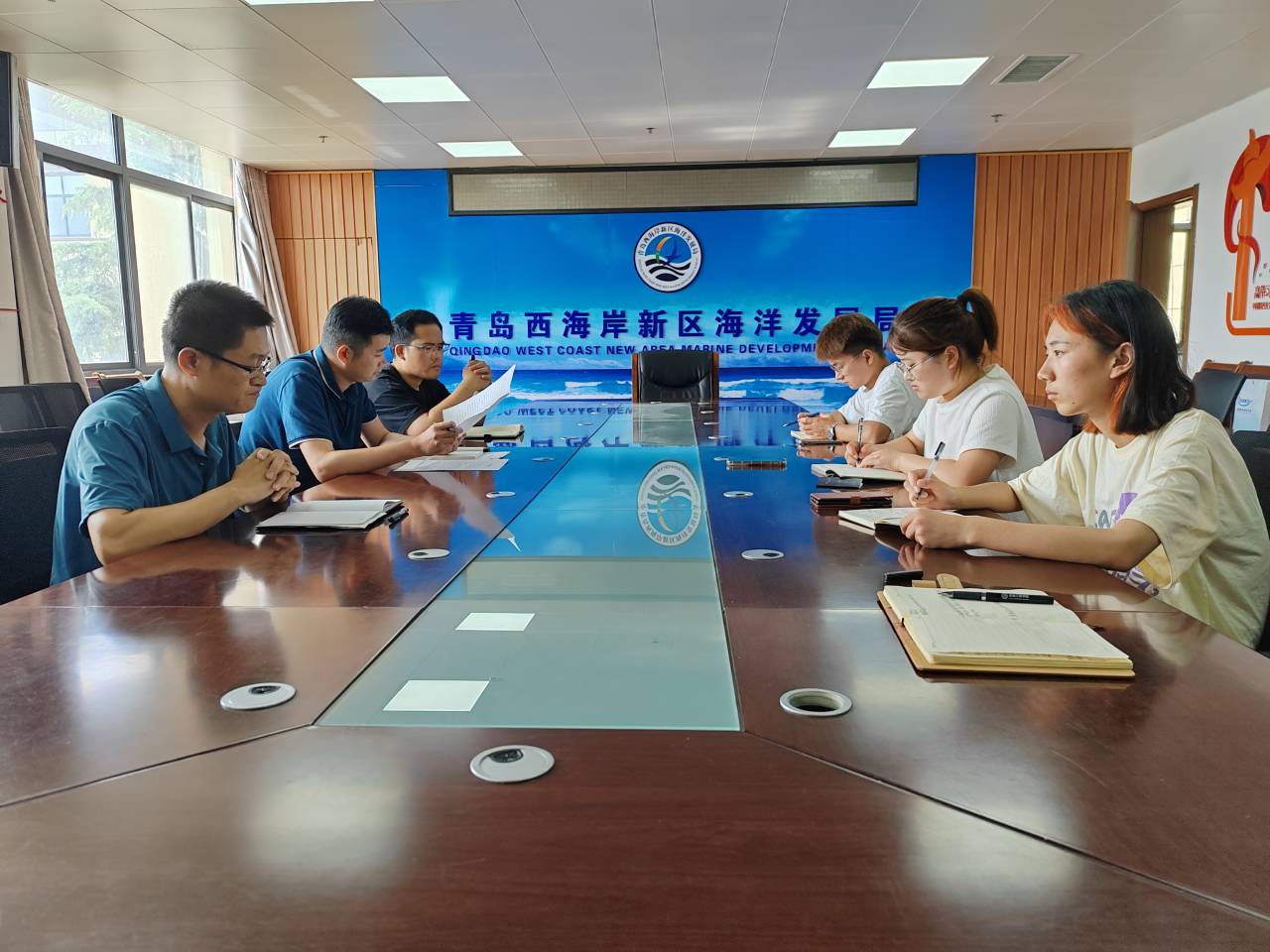 ���Ρ���ɫ���֡���̽���ൺ��ҵ��չ֮·