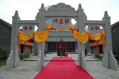 �����Ļ����꣬��������Ҹ�