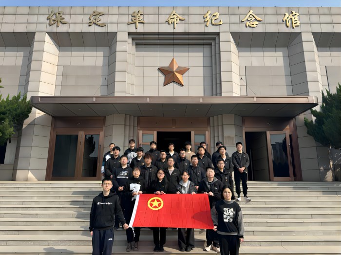 ���ŷ�� | ˶����232��֧���ٰ조������Ӣ�� �����л��ꡱ������