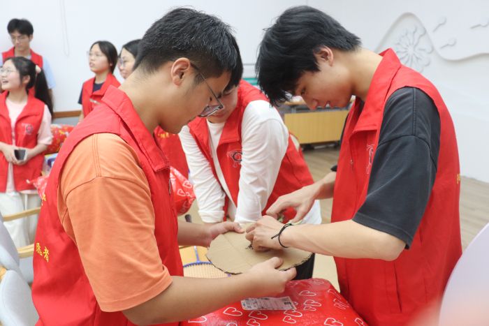 ������԰�ַ��죬Ȥζ�������ů�������ݴ�ѧ�����⡱����ʵ����