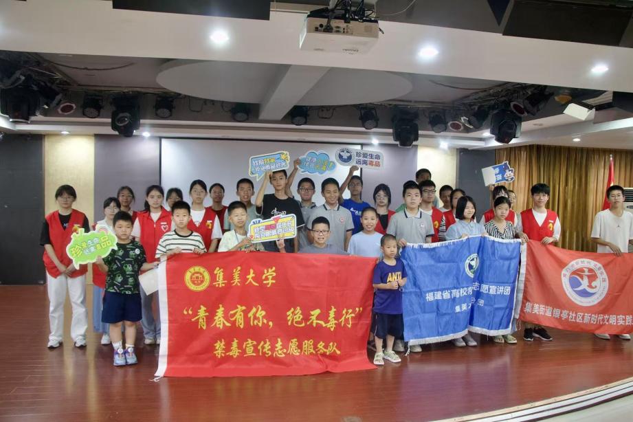 ������֯���������ഺ���������� ����������ѧ���ഺ���㣬�����������С���������ʵ���Ӹ���������ͤ�������н�������ʵ���