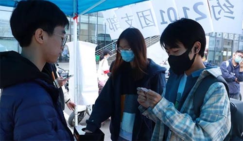 ����᪻�н�𣬺�����ҩ�Ļ�