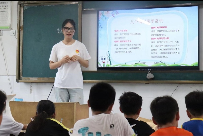 ����Դ�ڡ��ݡ� ��΢Ц������