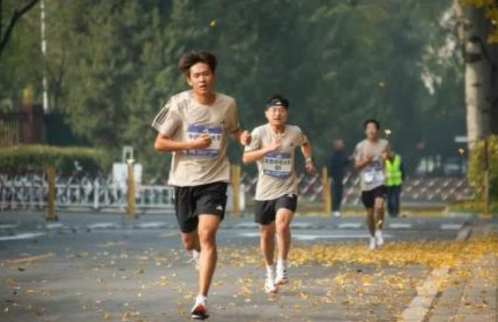 �й���ѧ��·������ȫ���ܾ����ھ�����