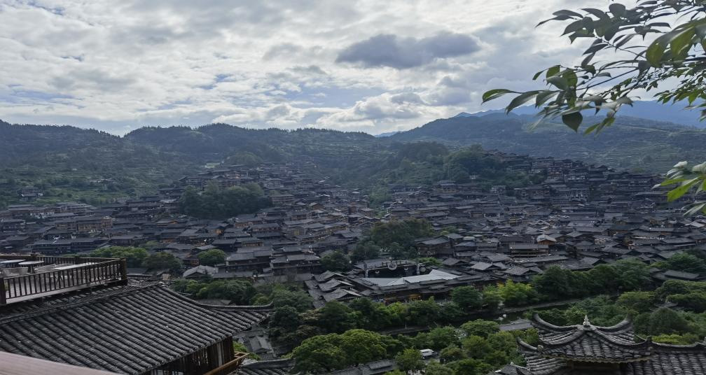 �ϲ�ѧ������ǧ����կ��̽Ѱ��ʱ���¸��·�ʽ