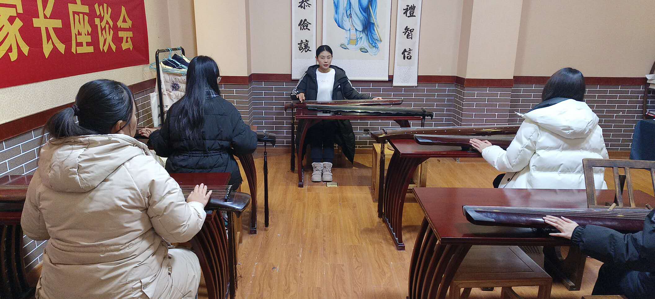 �ڡ������������ٵ�����