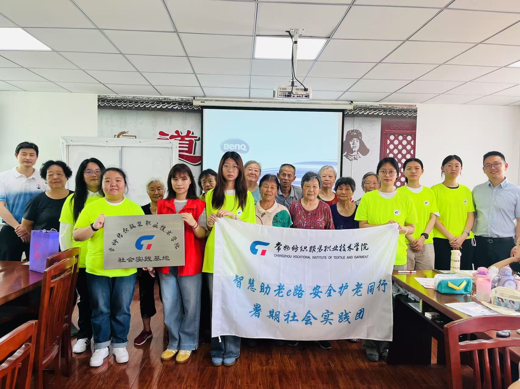 ���ǻ�����e·����ȫ����ͬ�С�