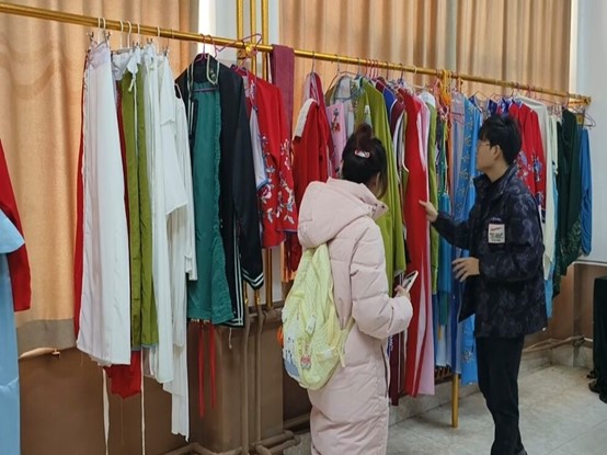 ����ïǻ֮�ϣ����洫����ƪ