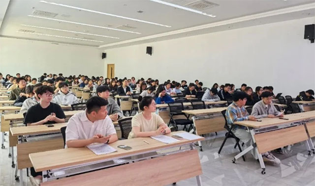 �γ�ʦ��ѧԺ��Ϣ����ѧԺ��չ2026���ҵ�����п�����Ա���