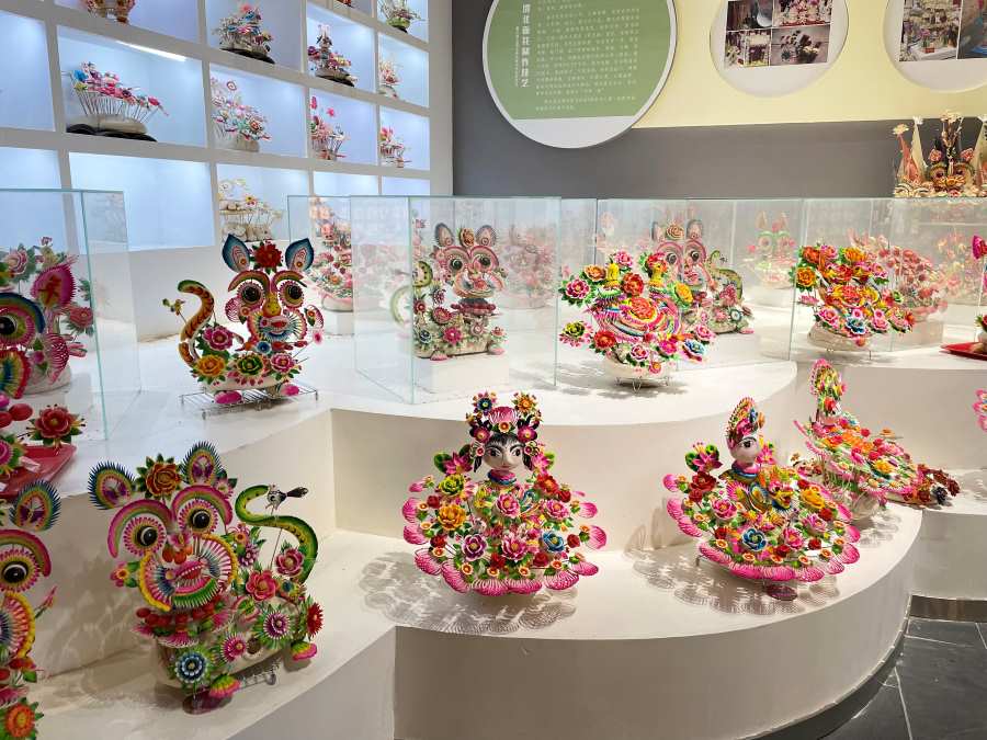 �ഺ���ܶ� ʵ�����Ÿ�ح������ѧ������ʥ��Ѱ���ţ�ǧ���Ӱ����