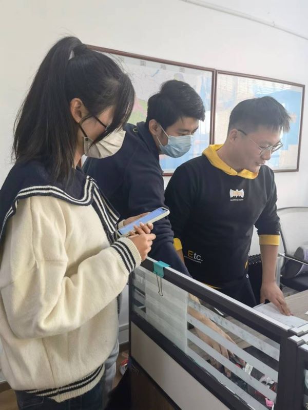 �����ǻ���ϵ��������԰ѧ�Ӻ�����