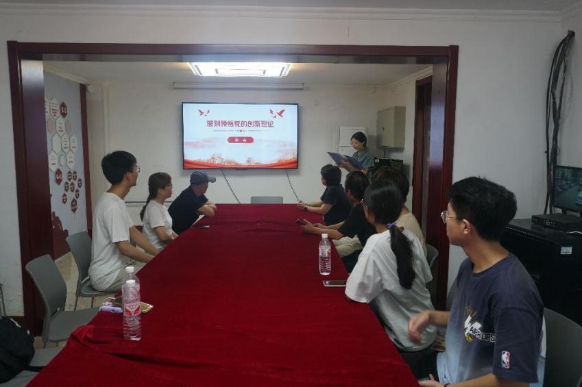 ɽ����ѧ������н�������¡�������ǰ��γһ·������չ���Ĵ�����