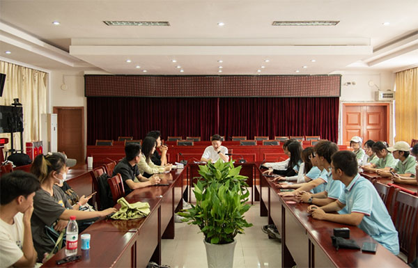 �Ϸʹ�ҵ��ѧ��չ��ˮ��������չ����������׻��¡�����ʵ����