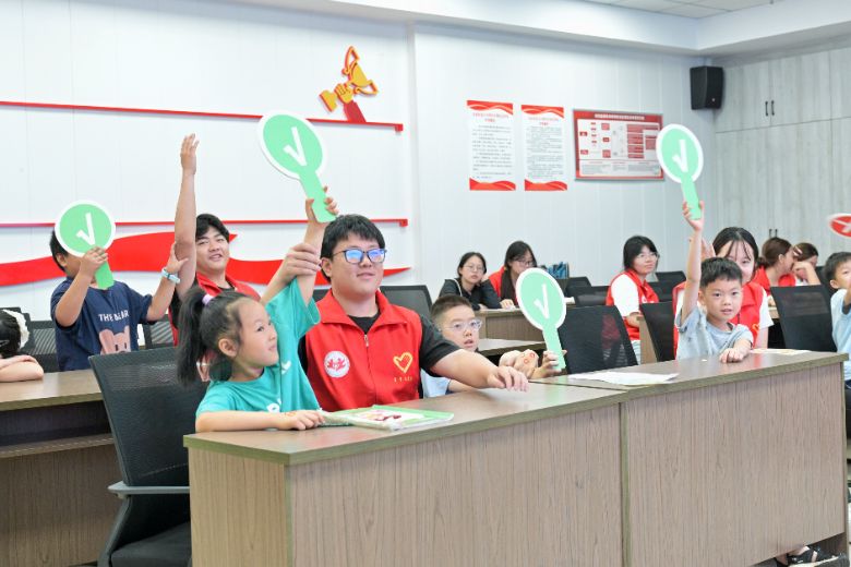 �����������δ��������������ꡱͯ������־Ը������Ϊ������