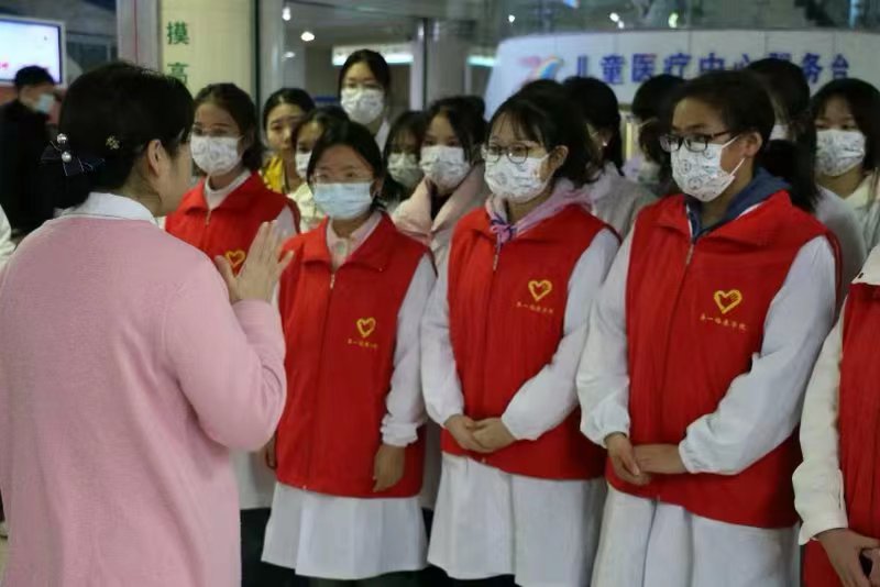 ذػů----ҽҩѧԺһٴѧԺ־Ը̫Ͷͯ