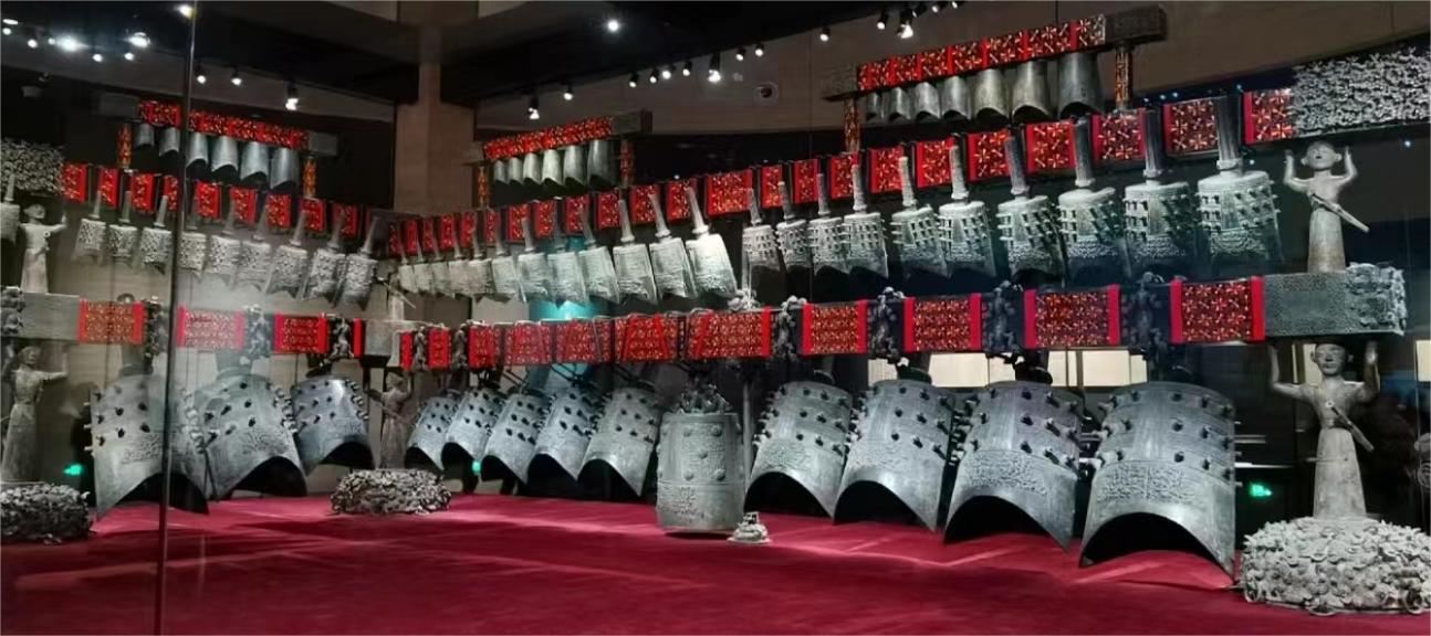 ɽ����ѧ�����š�������ǧ�Ž�ɽ�����š�������������˵غ�г��