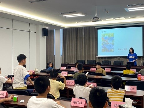 ����ҽ������:�����о���������ͯ�ġ� н��ʵ���ſ�չ��ҽҩȤζ