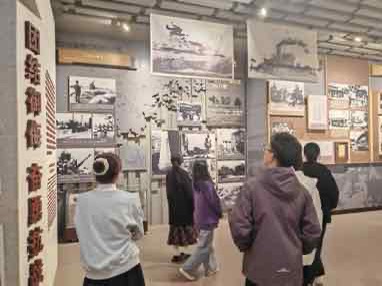 ��Խɽ���ĺ�ɫ����֮�ã��������غ�ɫ�Ļ�����