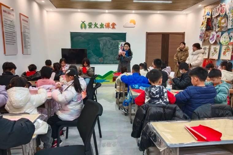 ��԰ѧ�Ӻ������ʵ��������������Я�ֳɳ�����������ʵ��־Ը����