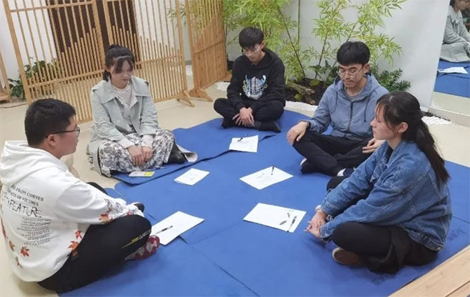 Love���á�����Ӫ�����������ģ��ͷ�ѹ��