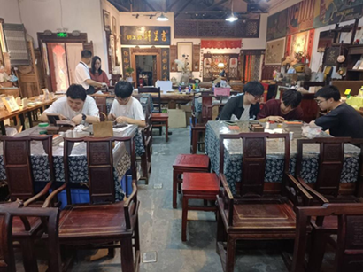 �з����Ļ�֮����ɽ��ѧ�Ӹ���������������Ļ�