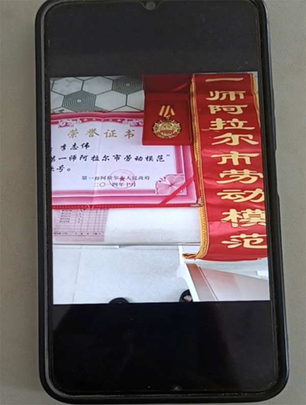 ���ڹ�ͳ��ģ�ʵ�ɼ���ʹ����������С�ֶ�