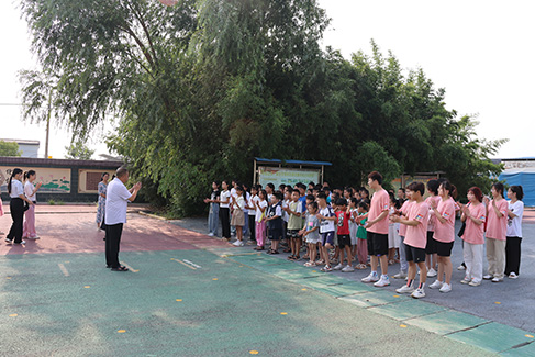 �ذ����ض�ͯ �û��ʴ�����ů�����ױ�����