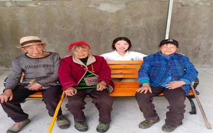 Ⱥɽ֮�£��ھ���������������