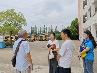 �ǻ����ʵ�������ĸ�������Сѧ��չ�Խӽ���