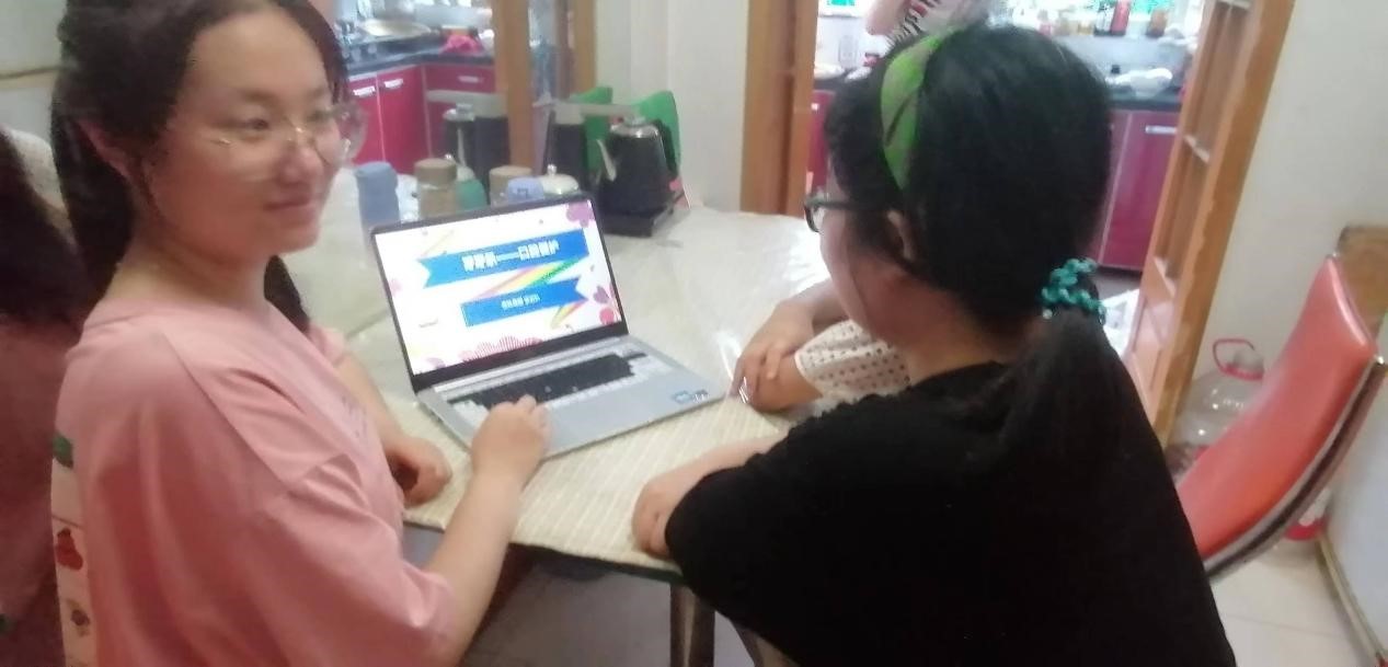 ɽ����ѧ�����ִ�ů�������ſ�չ���������