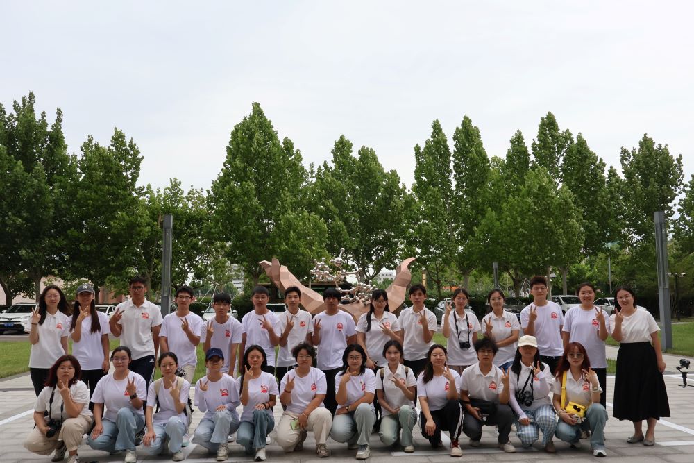 ��Mg-Li��δ���������ʵ���Ÿ�ʤ�����̽Ѱ��Դ�������룬���к�ɫ��ҵ����