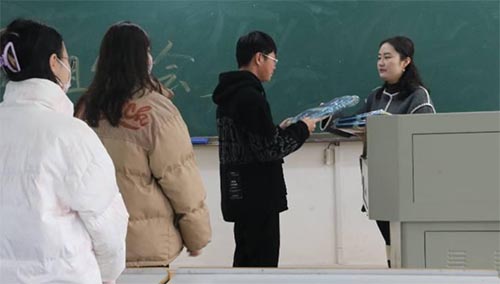 �ֻ������ѧ�粻�� �����Ǻ��ϿƼ���ѧ��ѧԺѧ�罨��˳����չ