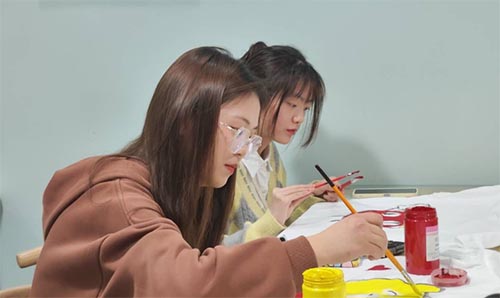 ���۽��˼��ţ��޹Ų��ɽ񡱡�����ͨѧ���ڷ��Ź����и��ܹ���֮��