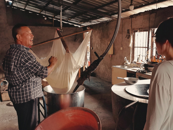 �˴�ѧԺ����ѧԺ���ഺ������� �������ۡ���������