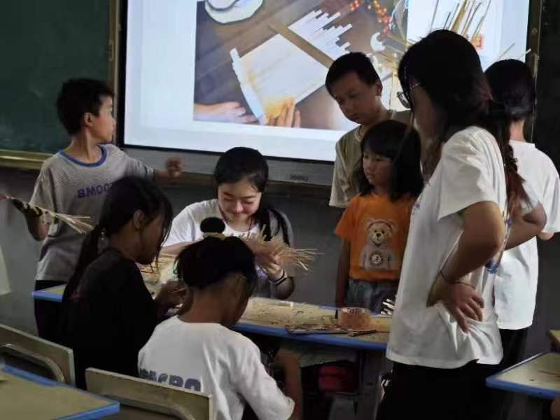 ��ů�������������ü�԰������������ҵ��ѧ��������������ѧѧԺ2205201���������ʵ��