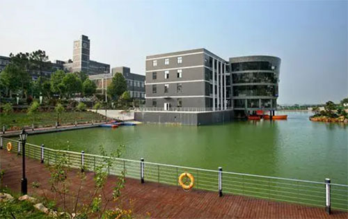 �人����ְҵѧԺ��ҵ�ʼ���ҵǰ����ô��