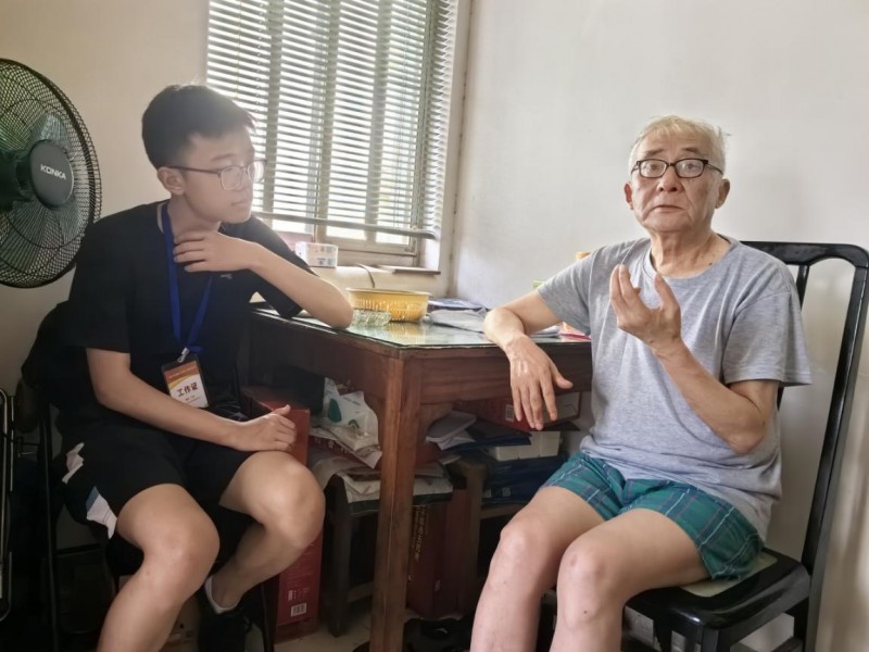 �Ϻ�����ѧ��ů���ж��������������������