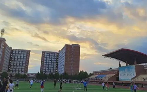 �ӱ����ʴ�ѧ����ѧԺ��ҵ�ʼ���ҵǰ����ô��