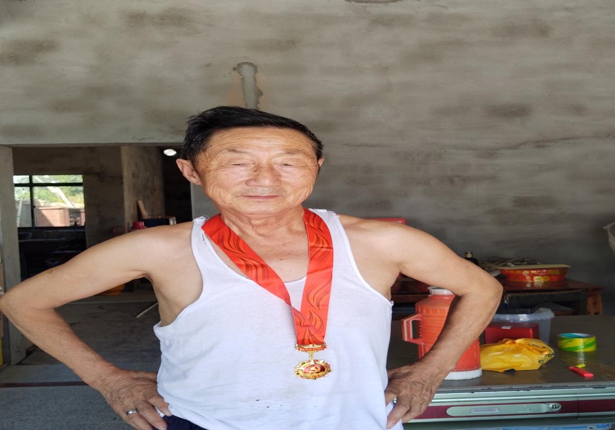 ǿ�����ң��ഺ���ҡ��������̡��й�����־Ը�����Ŷ����ж�