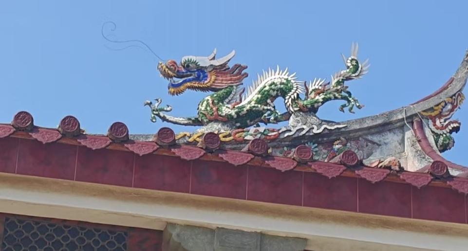 ɽ����ѧ�϶������ѧ�������ʵ�����������չ����ͳ���ռ��ɵ�����