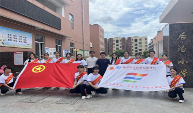 ���������ح������̣��ഺͬ��