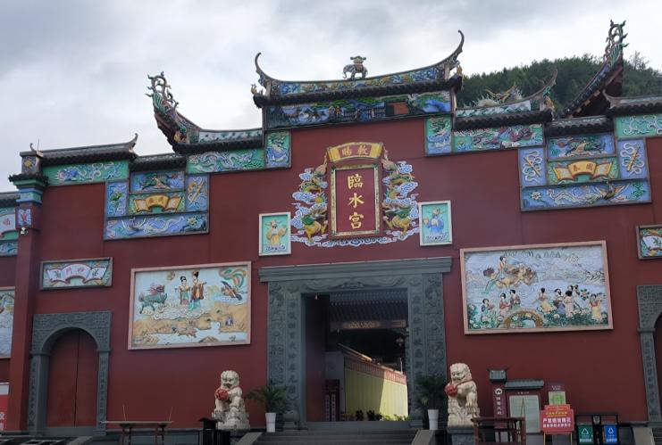 ׷Ѱ���ش�ͳ������н���Ļ������߽������й�����