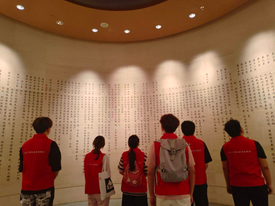 ׷Ѱ��ɫ���� ������ɫ����