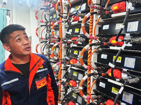 ������֪�С�ʵ���� �ǻ����������� �ഺʵ������ͼ