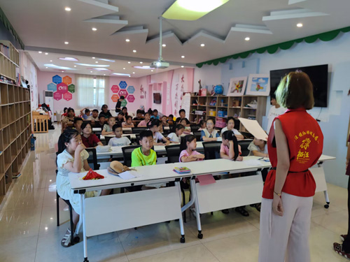 ���ǻ��������������Ρ�������ѧ�ţ���������Լ���뽡��ͬ��