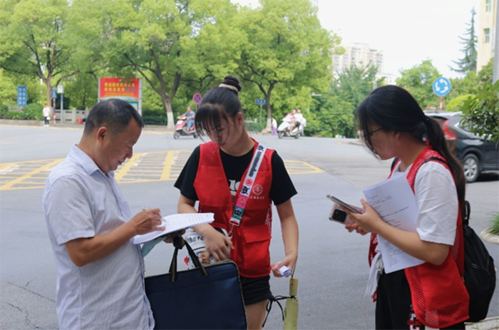 ҽ������ٽ�����ݷݷѧ�����ж�