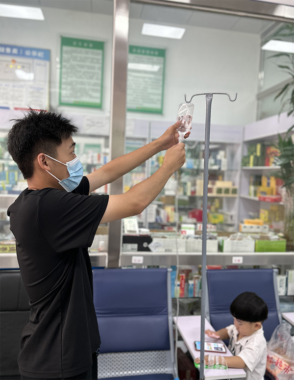 㣬ҽƷչ/ҽѧԺȫѧԺ˺Ժ22