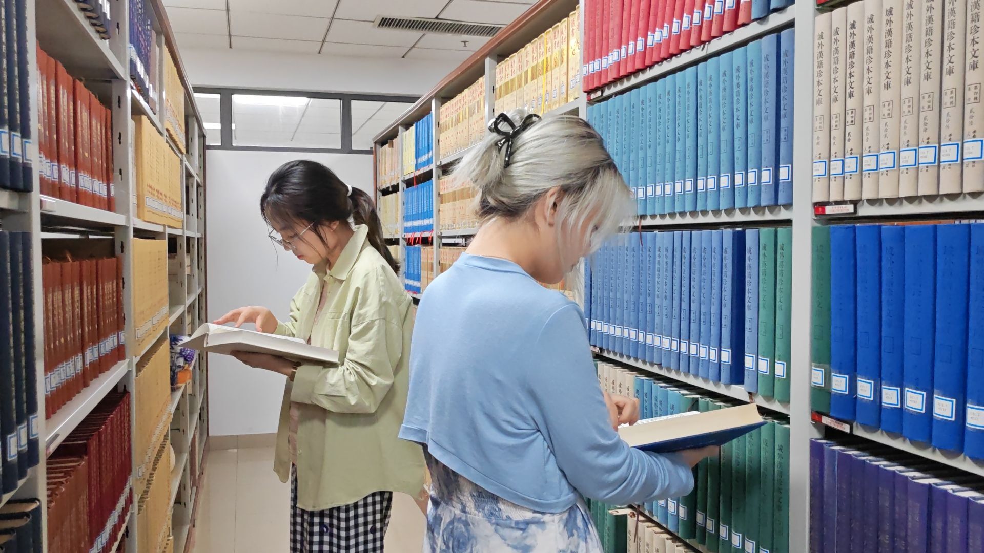 ɽ����ѧ�����뿵��ѧԺ����Դ��إ����⡱���ʵ����|�״μ��������ʵ������Ѱ��˳����չ